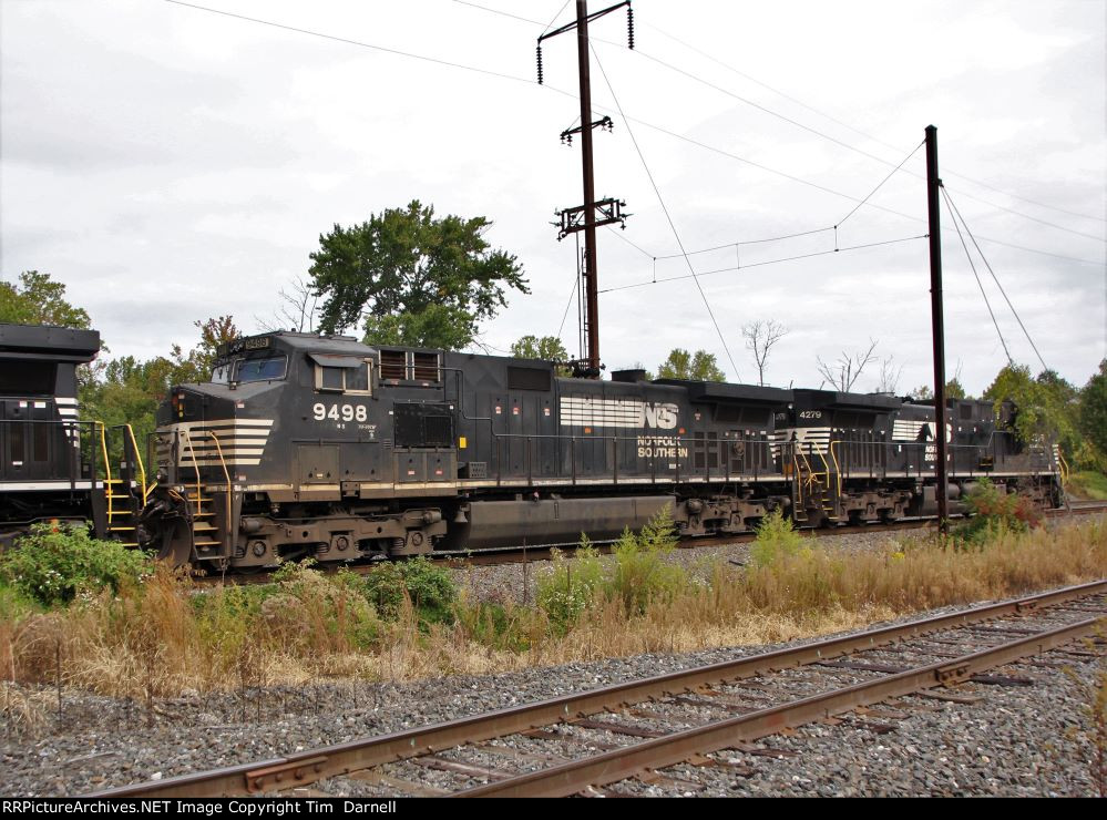 NS 9498 on 26T